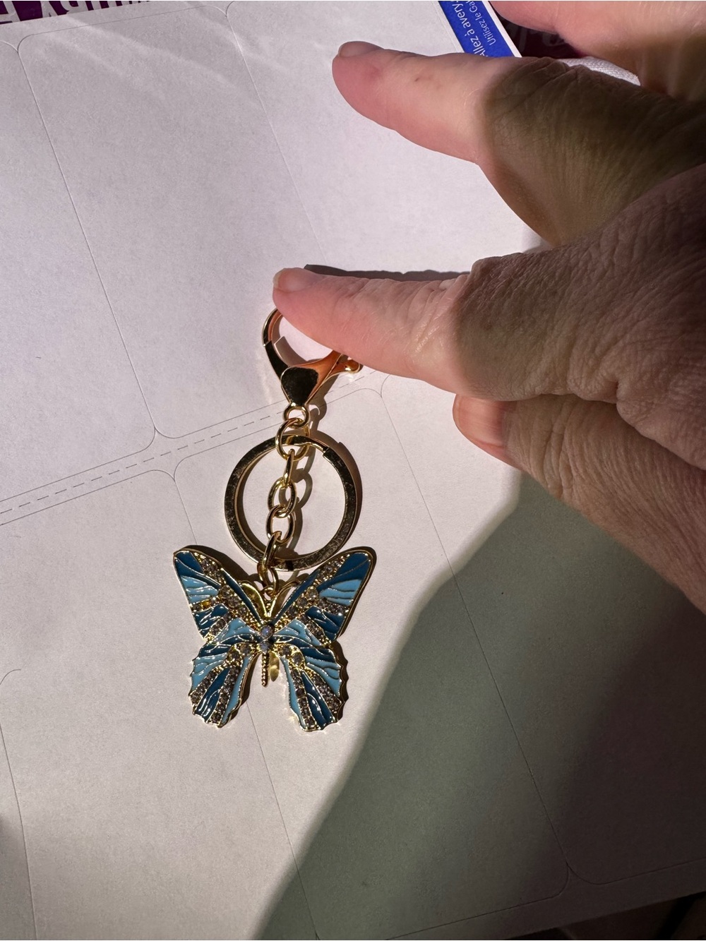 Source Unknown Gold-Tone Blue Butterfly Keychain Card Holder Charm - Picture 1 of 2